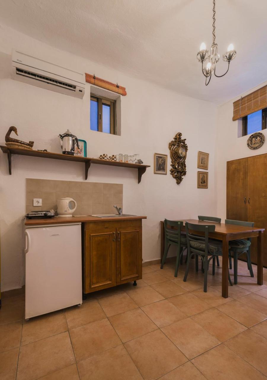 Kristina'S Rooms Rhodes City Ngoại thất bức ảnh