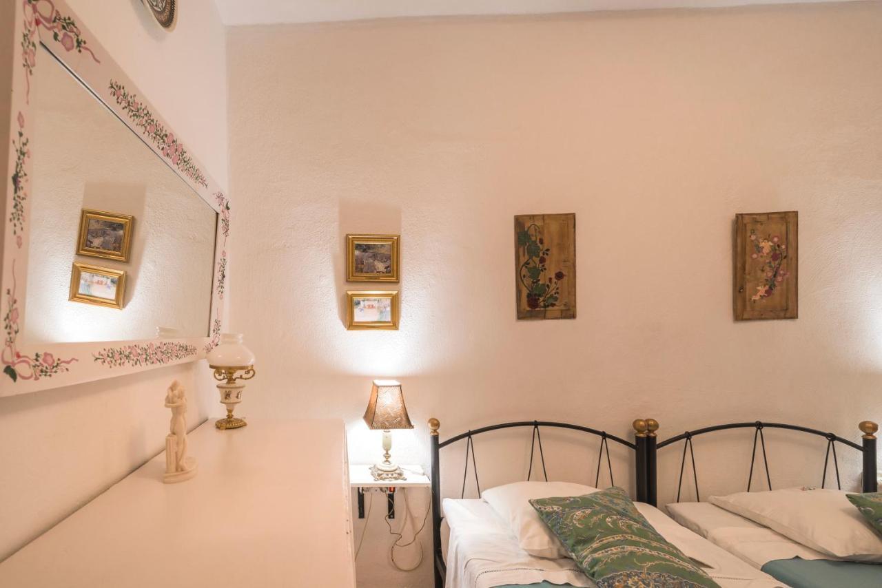 Kristina'S Rooms Rhodes City Ngoại thất bức ảnh
